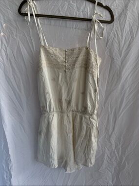 Spiritual Gangster Cream Lace-Trim Sleep Romper